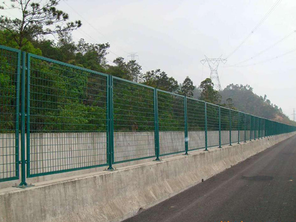 道路护栏网图片2