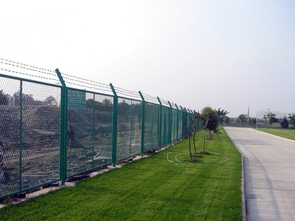 道路护栏网图片4