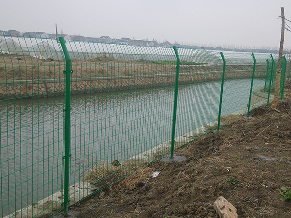 河道护栏网图片4 河道护栏网图片4